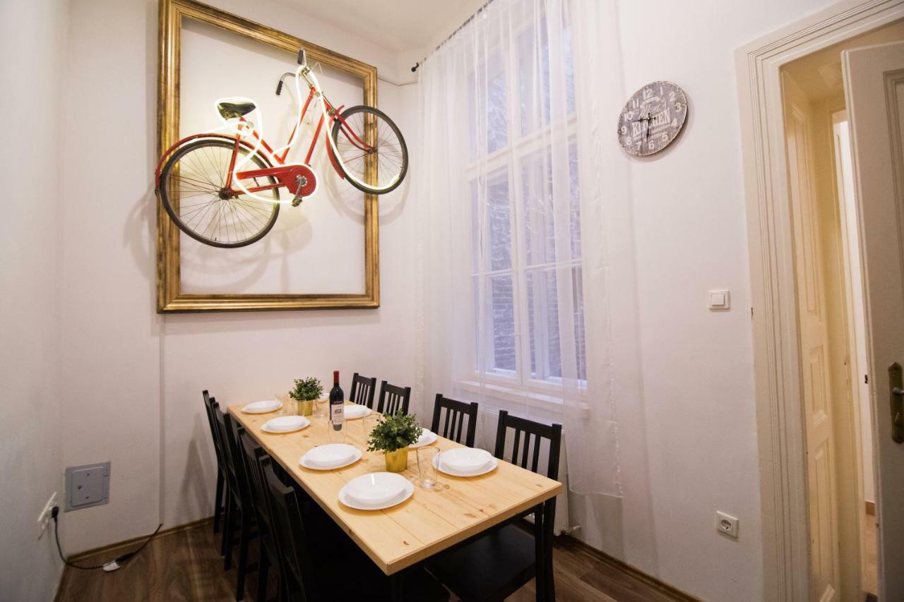 Cheerful And Cozy 2 Bedrooms 2 Bathrooms Apartment With Top Location Budapeste Exterior foto